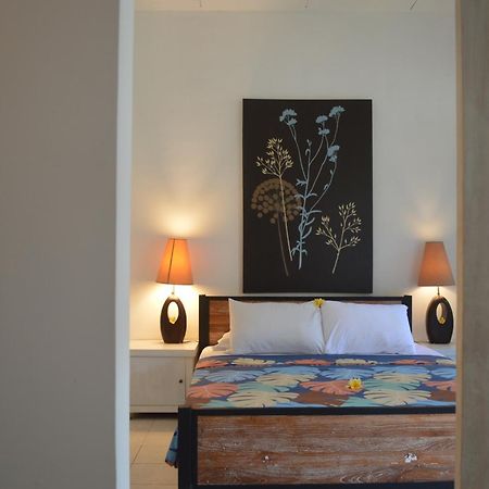 Little Pond Homestay Sanur  Exterior photo