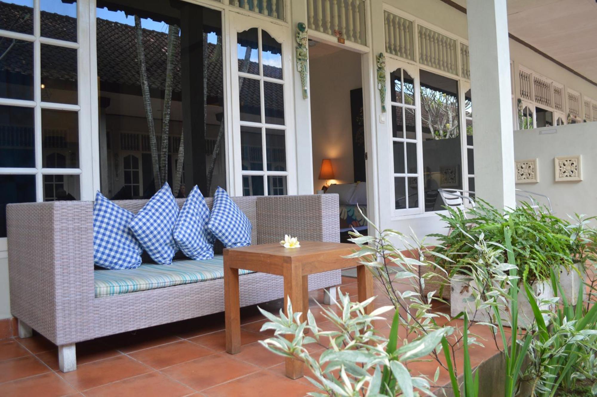 Little Pond Homestay Sanur  Exterior photo